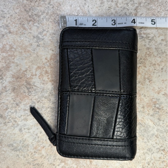 Jessica Simpson wallet - Picture 4 of 8